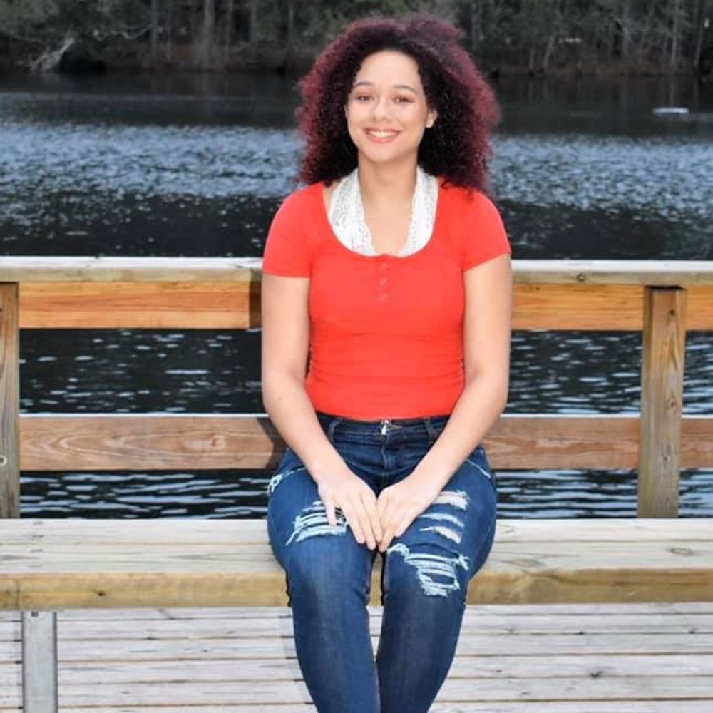 Meet your Posher, Deanna